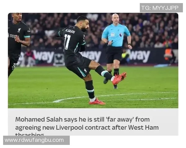 通过转会记录揭示足球明星背后的故事与成就